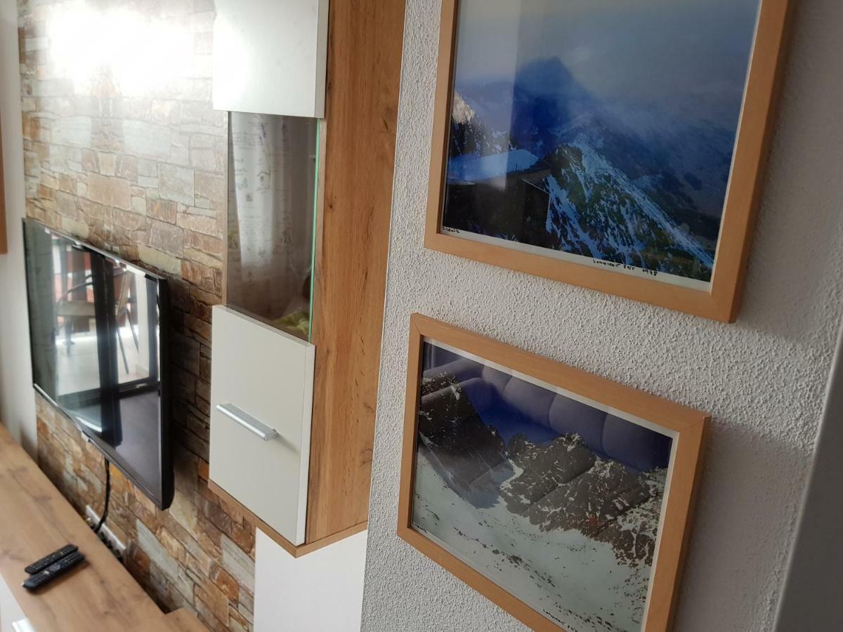 Apartman Pod Stitom Tatranská Lomnica Buitenkant foto