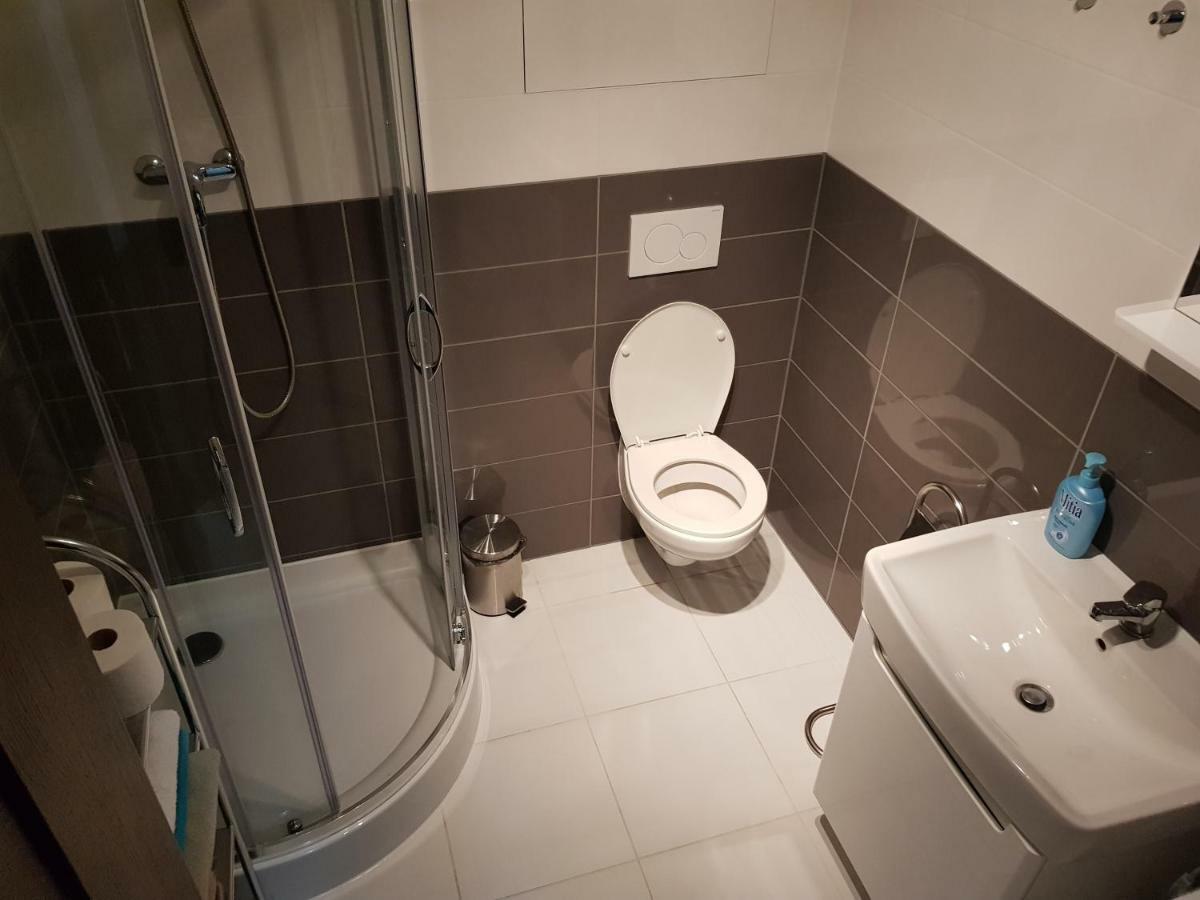 Apartman Pod Stitom Tatranská Lomnica Buitenkant foto